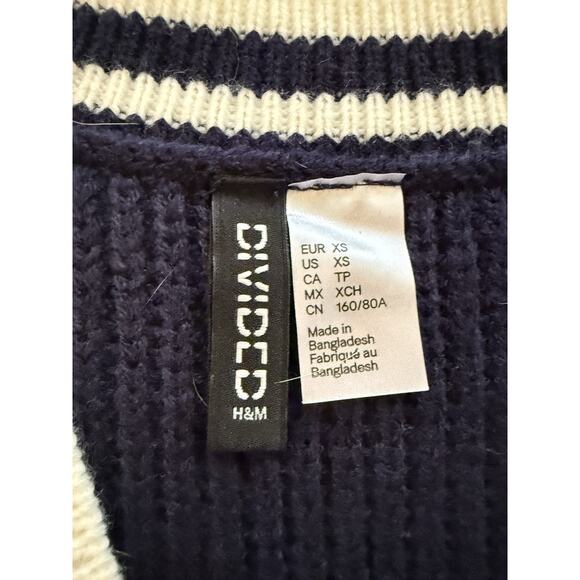 H&M Divided Ribbed Sweater Vest Size XS Blue Cream Sleeveless V-Neck Pullover - Picture 5 of 5